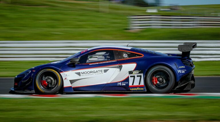 motorsport-season-rally-car